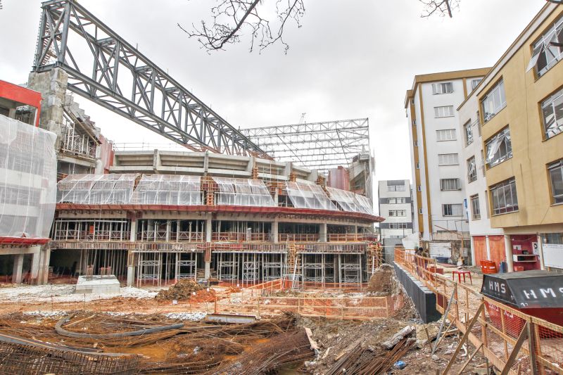 Os repasses do BNDES para a reforma da Arena da Baixada foram os únicos que saíram do papel desde 2011 | Daniel Castellano/Gazeta do Povo