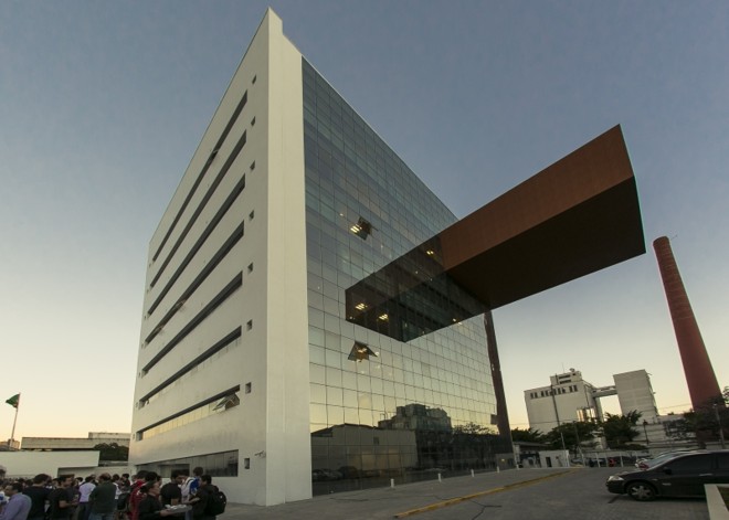 Centro empresarial foi construído sob medida para empresa |