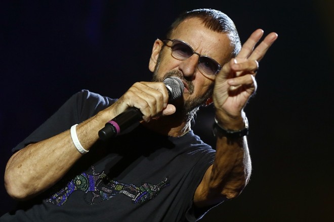 Ex-beatle esbanjou vitalidade durante a apresentação |