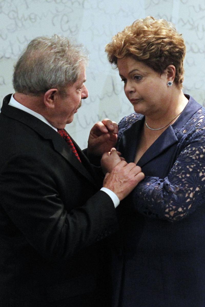 Após pressão de Lula, Dilma não promoverá técnicos na reforma ministerial que fará na virada do ano | Ueslei Marcelino / Reuters
