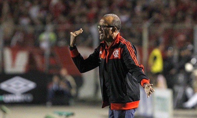 O técnico do Flamengo Jayme de Almeida chegou à primeira decisão como treinador | 