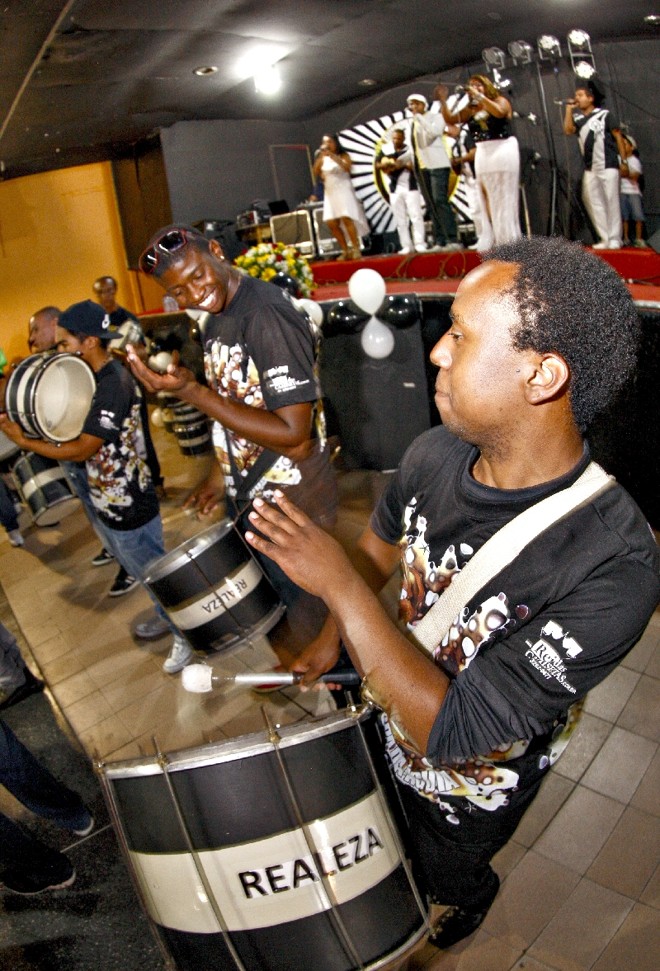 Bateria nota 10 da Realeza |