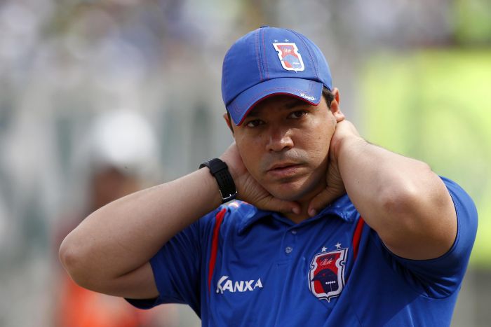 Dado Cavalcanti esteve apreendivo durante a partida contra o Palmeiras. Após o jogo, treinador se reuniu com a diretoria | Albari Rosa/Agência de Notícias Gazeta do Povo