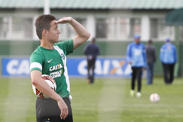 Voltar ao Barcelona para jogar de fato é um sonho que Keirrion pretende realizar | Daniel Castellano / Gazeta do Povo