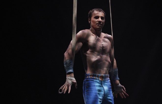 No físico dos atletas está estampado o esforço diário para que tudo saia com perfeição | 