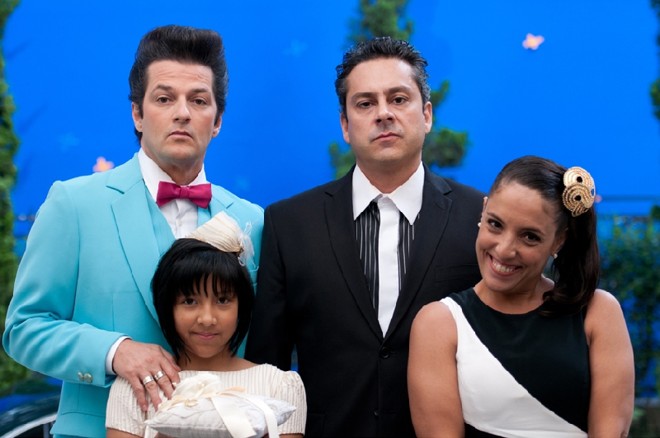 Crô, Paloma, Baltazar e Marilda: uma nova família |