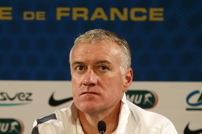 Didier Deschamps cobra criatividade para França garantir vaga na Copa | Reuters