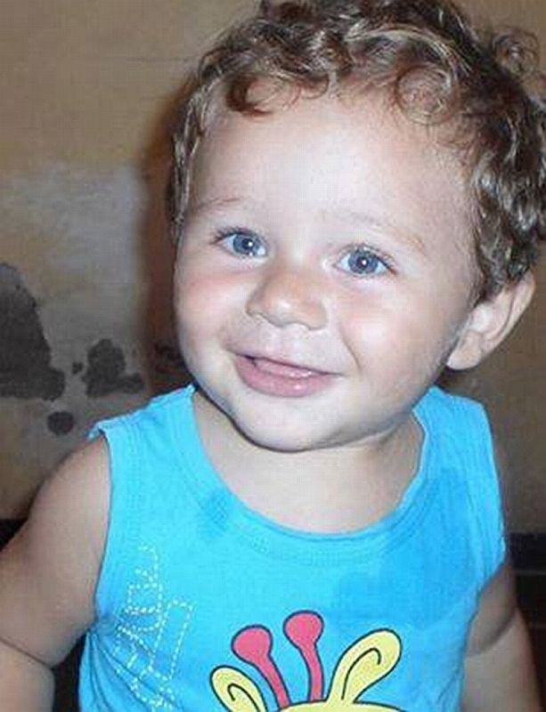 Fio de cabelo poderia comprovar a teoria de que João Rafael caiu no rio, mas material genético não pôde ser extraído | Arquivo da família