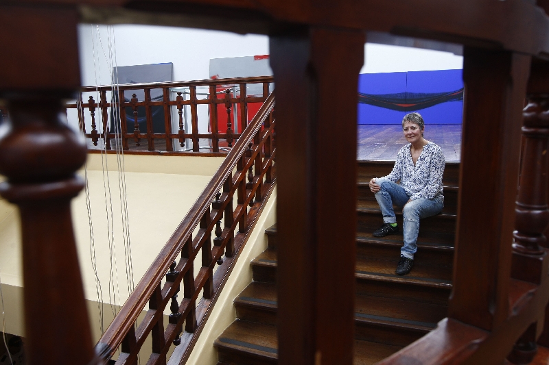 Mazé Mendes na montagem de Continuum, no Sesc Paço da Liberdade | Daniel Castellano/ Gazeta do Povo