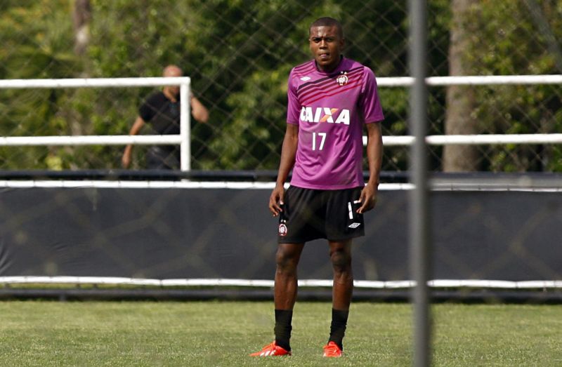Atacante Marcelo já estaria valendo R$ 20,7 milhões | Felipe Rosa/Gazeta do Povo