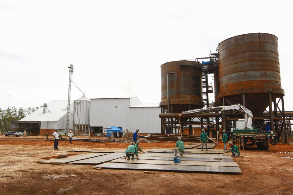 Produção de etanol a base de milho e cana de açúcar no Mato Grosso: desafio é aproveitar recursos como a biomassa. | Hugo Harada / Gazeta Do Povo