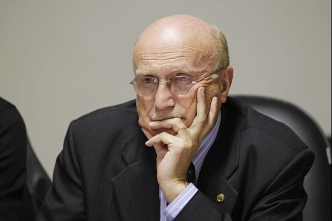Osmar Serraglio, deputado federal e presidente do PMDB do Paraná | 