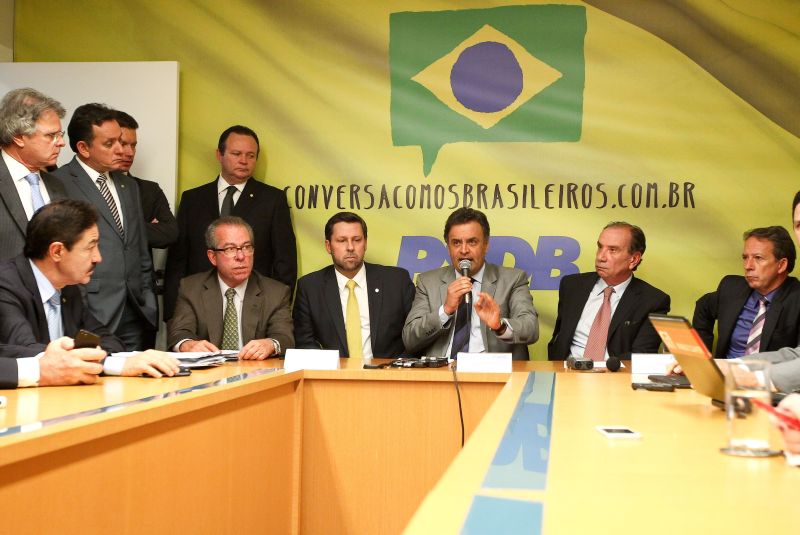 Cúpula tucana liderada por Aécio Neves acusou o ministro de usar as denúncias do metrô para desviar o foco do mensalão | Pedro Ladeira/Folha Imagem
