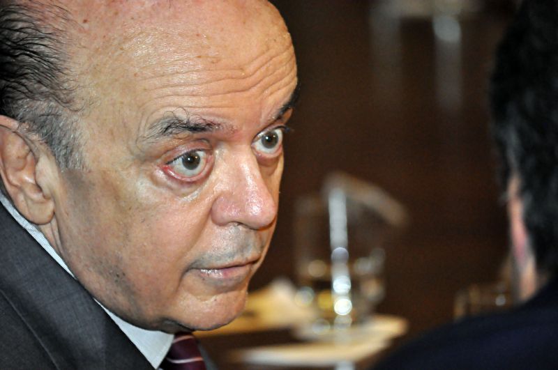 O tucano José Serra: Mais Médicos é golpe publicitário | Felipe Rosa/ Gazeta do Povo