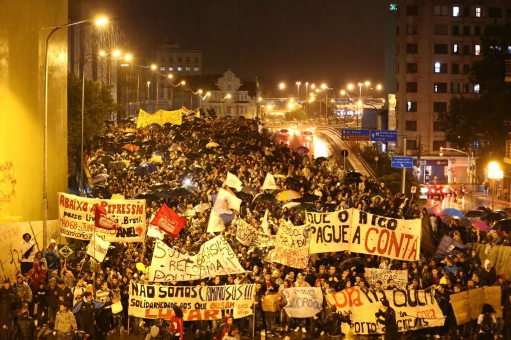 Os temas levantados pelas manifestações populares de junho serão tratados no Congresso da Primavera