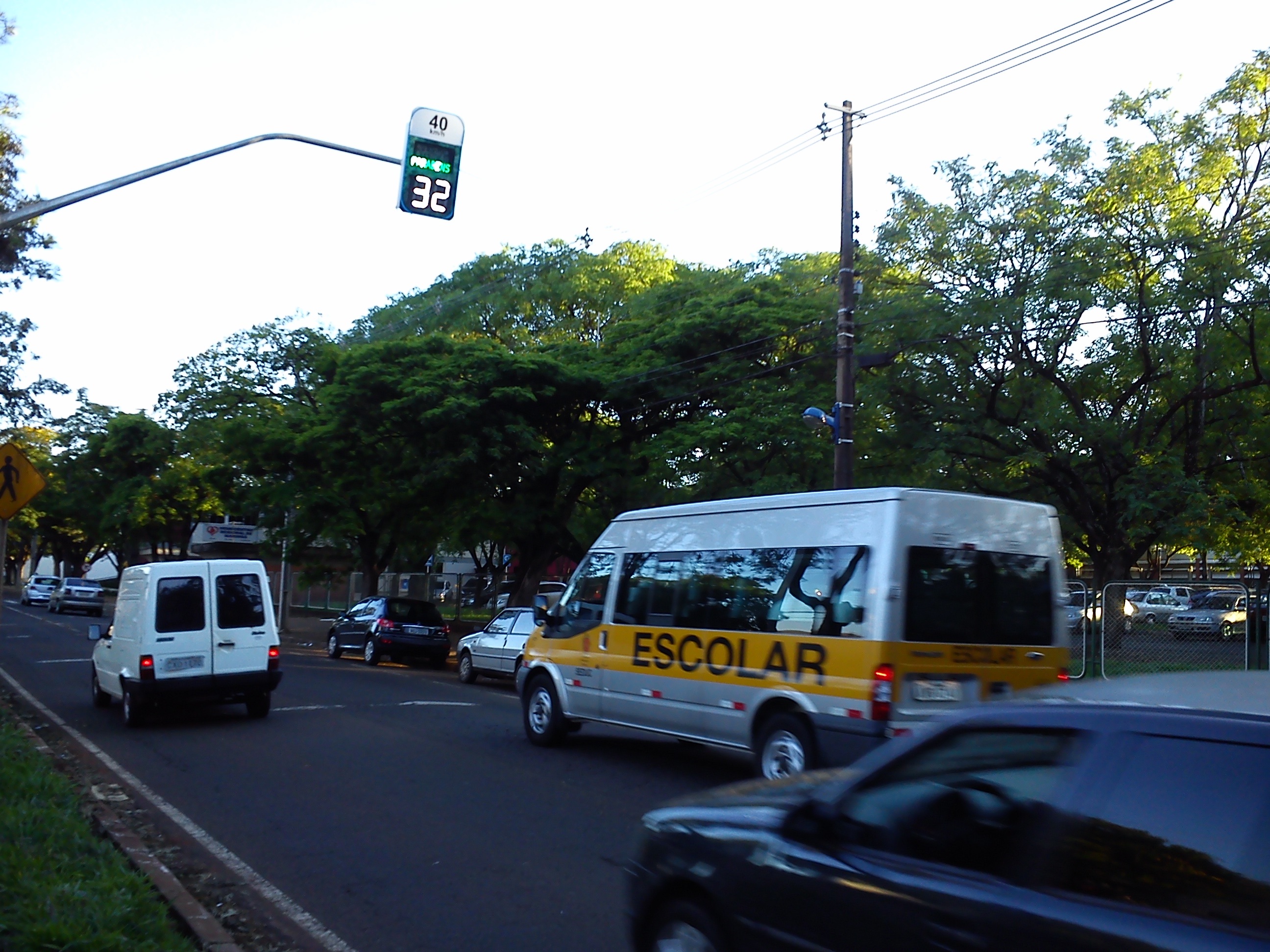 Aferidores de velocidade têm o objetivo de lembrar os motoristas sobre o limite de velocidade em determinadas vias | Tatiane Salvatico