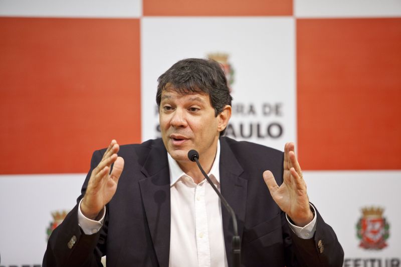 Haddad questiona o fato de seu secretário ter recebido a doação de uma pessoa física para a campanha a vereador | Zé Carlos Barretta/Folhapress