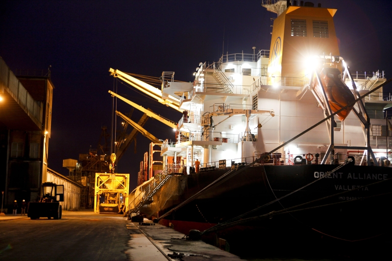 Depósitos em Paranaguá: no porto paranaense, sete empresas podem perder suas concessões | André Rodrigues/ Gazeta do Povo