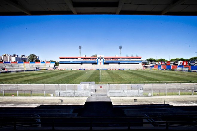 Para a Copa de 1950, a Vila recebeu do governo do estado 300 mil cruzeiros (R$ 450 mil) | Fotos: André Rodrigues/Gazeta do Povo
