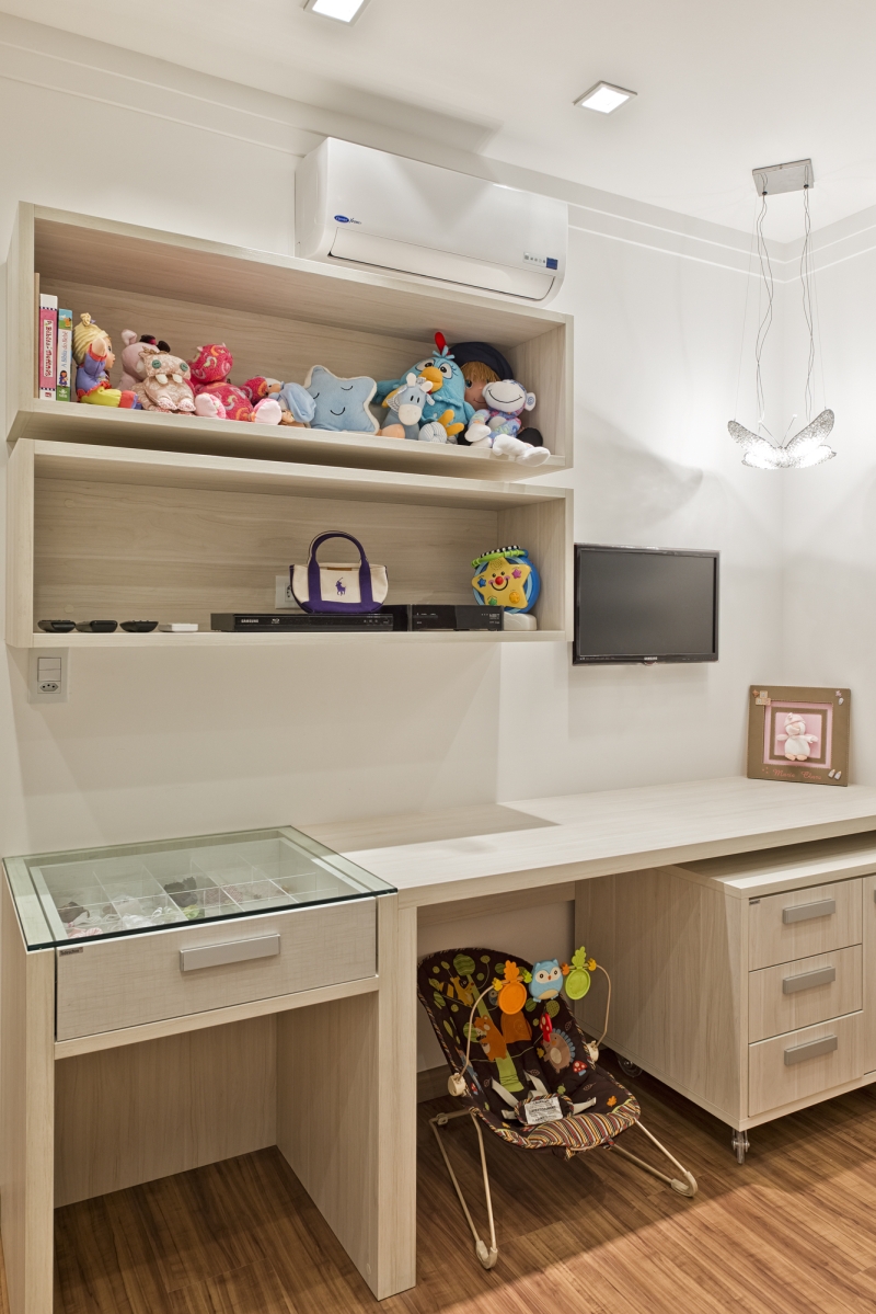 No quarto da criança, aparelho de ar condicionado tem presença discreta e integrada ao ambiente | Divulgação