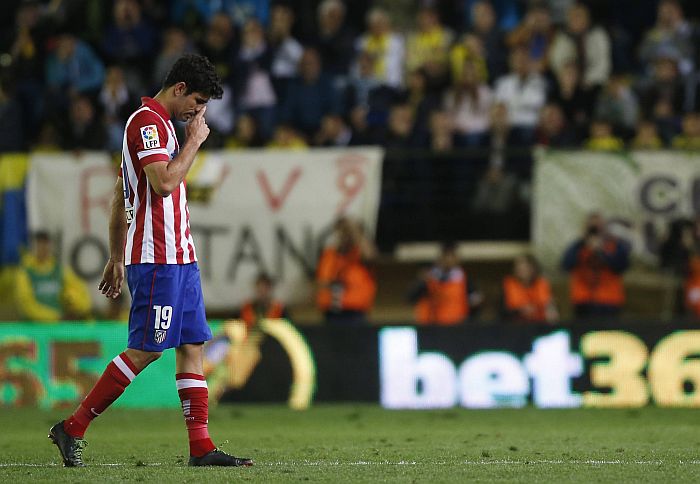 Diego Costa sentiu a coxa na partida de domingo do Atlético de Madri | Albert Gea / Reuters