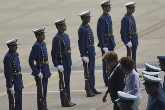 Presidente Dilma Rousseff e a viúva de Jango, Maria Thereza Goulart, durante cerimônia em Brasília | 