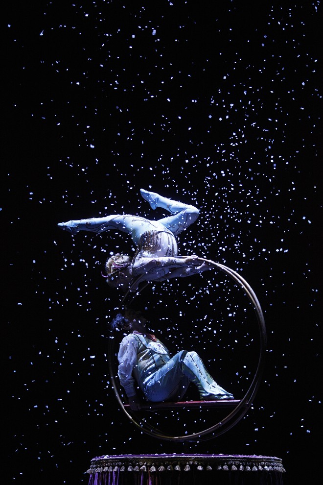 Os contorcionistas também arrancaram aplausos do público | 