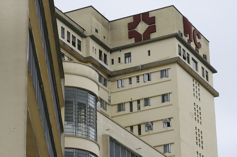 Hospital de Clínicas tem cerca de 180 leitos desativados | Marco André Lima/ Gazeta do Povo