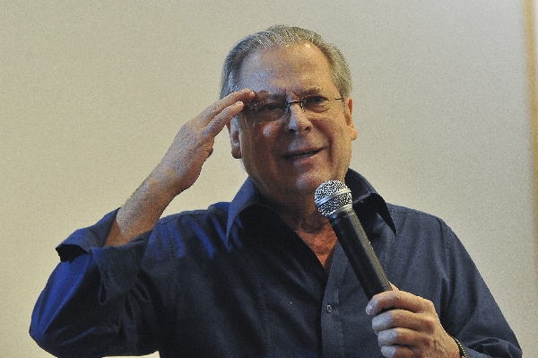 Repito o que disse durante esses seis meses ao Brasil: não há provas contra mim; eu não quebrei o decoro parlamentar.José Dirceu, em discurso na Câmara em 2005, antes de ele ser cassado. | Elza Fiúza/ABr