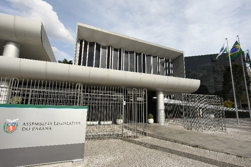 Assembleia: verba pública pagou infrações pessoais | Ivonaldo Alexandre/ Gazeta do Povo