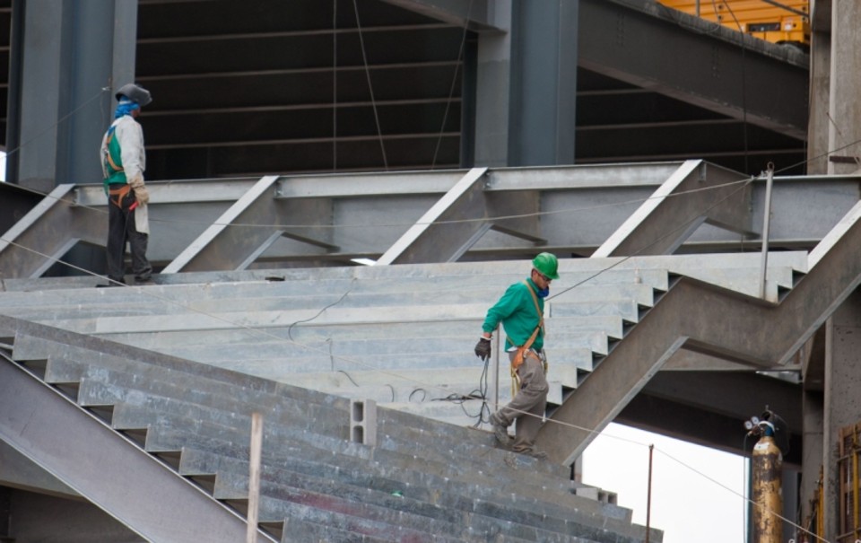 Obra na Baixada: tempo extra para quitar dívida com a Fomento Paraná, sem reajuste | Brunno Covello/ Gazeta do Povo