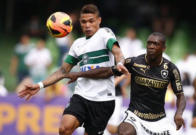 Júnior Urso não deu espaço para Seedorf |