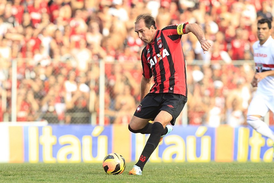 Paulo Baier voltará ao Criciúma com o intuito de encerrar a carreira | Antonio More / Agência de Notícias Gazeta do Povo