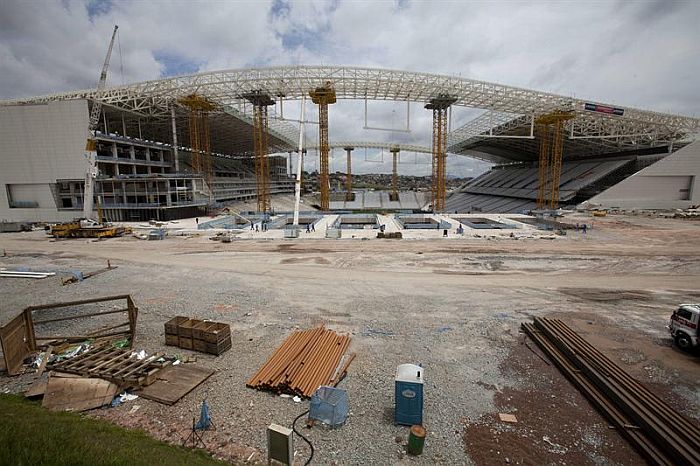 Acidente pode retirar quase 6 mil lugares do Itaquerão | Marcelo Sayão / EFE