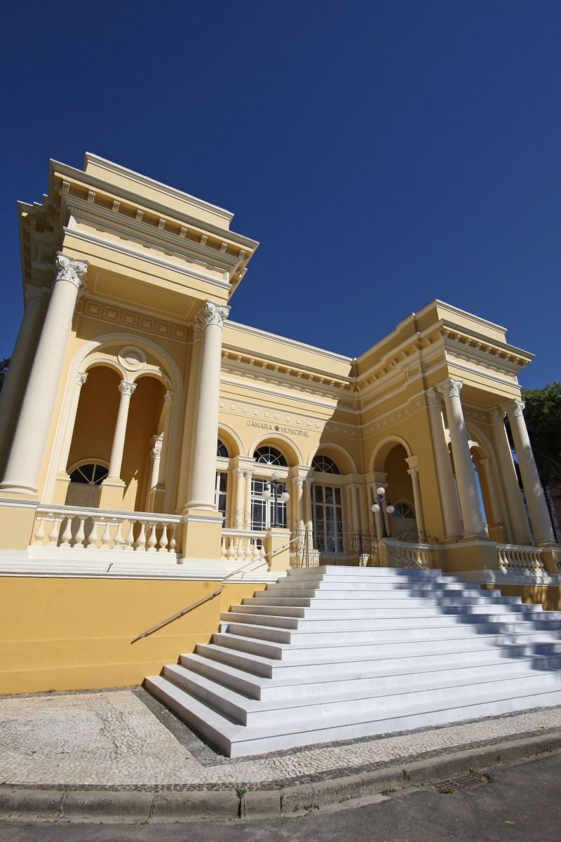 97 funcionários da Câmara de Curitiba ganham por mês mais que os vereadores, e 23 têm salários maiores do que o teto | Antônio More/ Gazeta do Povo