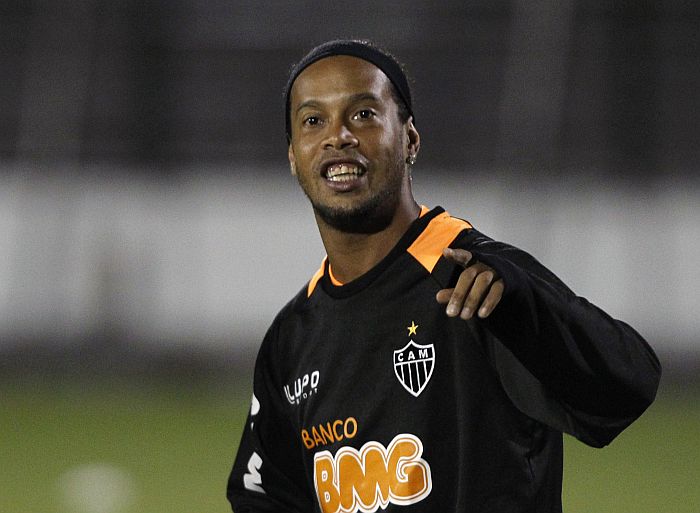 Ronaldinho Gaúcho volta ao Atlético-MG na última rodada do Brasileiro, mas já pensando no Mundial de Clubes | Enrique Marcarian / Reuters