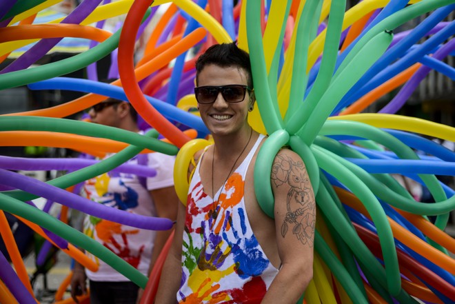 Parada da Diversidade em Curitiba, neste domingo (1º) |