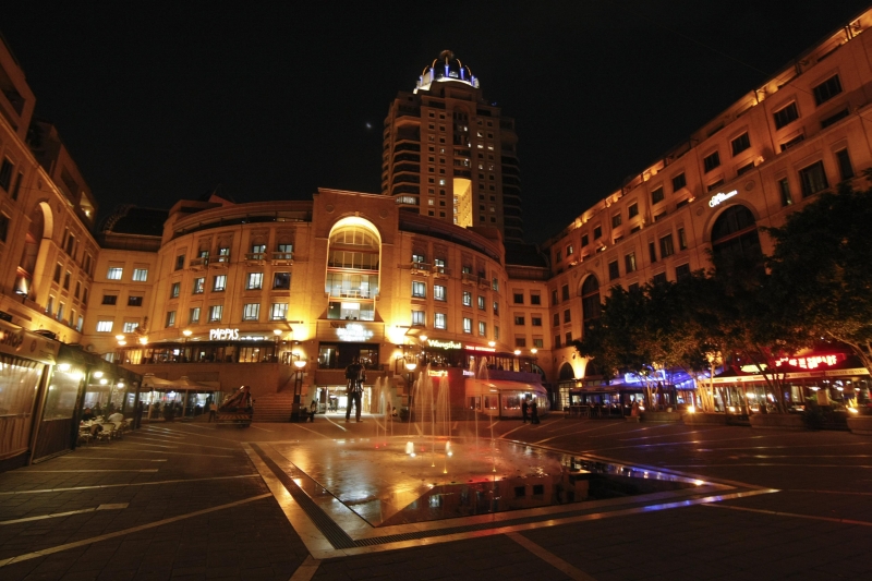 Praça Mandela em Sandton City: político sul-africano se tornou um paladino da liberdade e superou o desejo de revanche | Albari Rosa/Agência de Notícias Gazeta do Povo