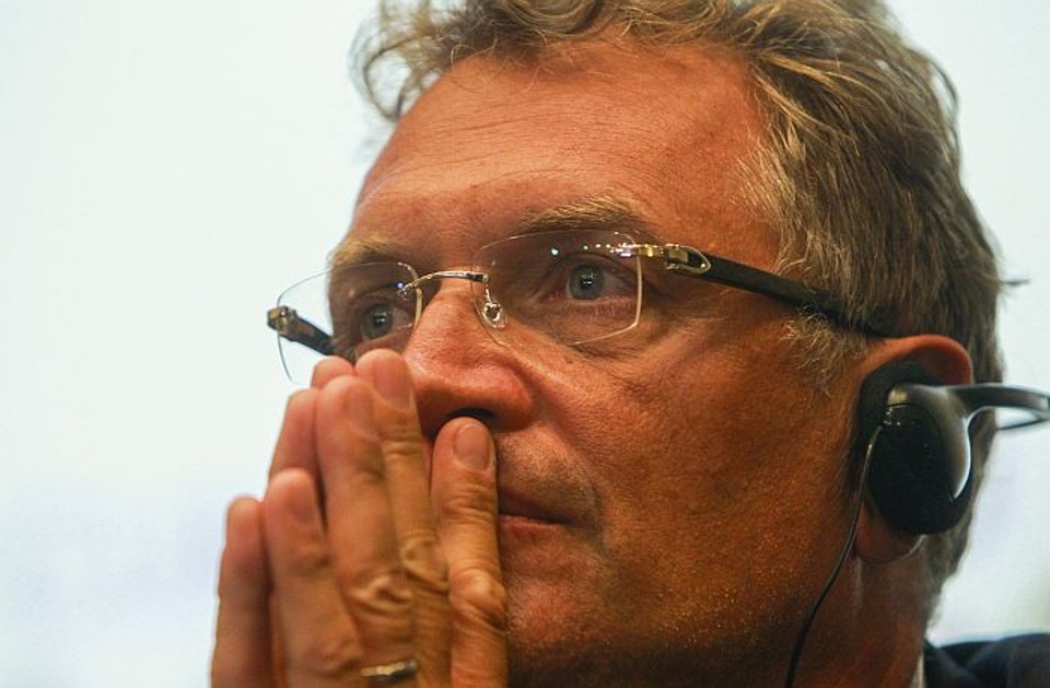 "Não queremos mais essas imagens no futebol", diz Valcke sobre a confusão na Arena Joinville | Daniel Castellano / Gazeta do Povo