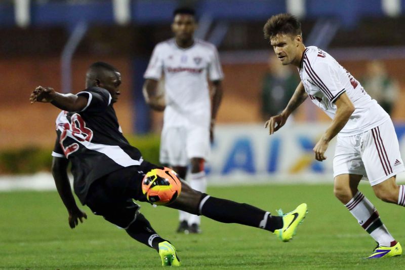 Vasco ou Fluminense. Pelo menos um deles disputará a Série B de 2014 | Cristiano Andujar / Photocamera