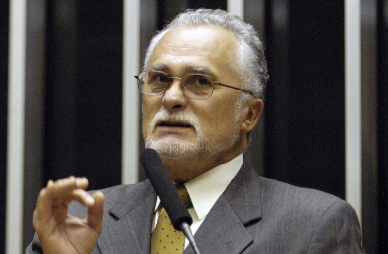 José Genoino: petista terá de ficar em Brasília | Bernardo Helio/Câmara Federal