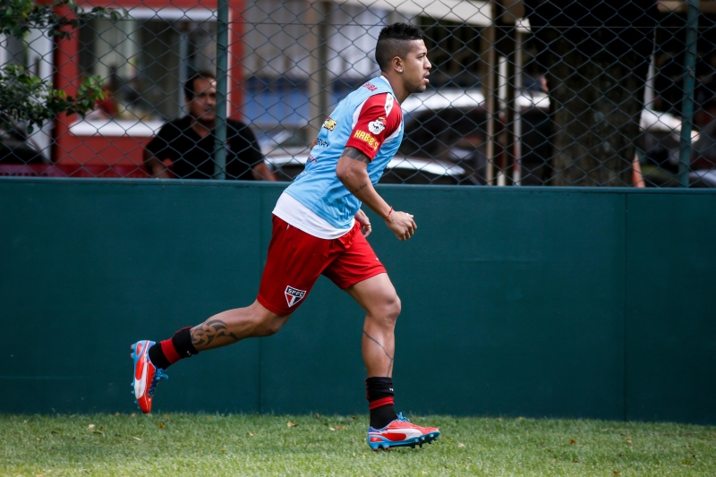 Antônio Carlos quer o São Paulo ligado contra o Coritiba | Rafael Neddermeyer/ Fotoarena/ Folhapress