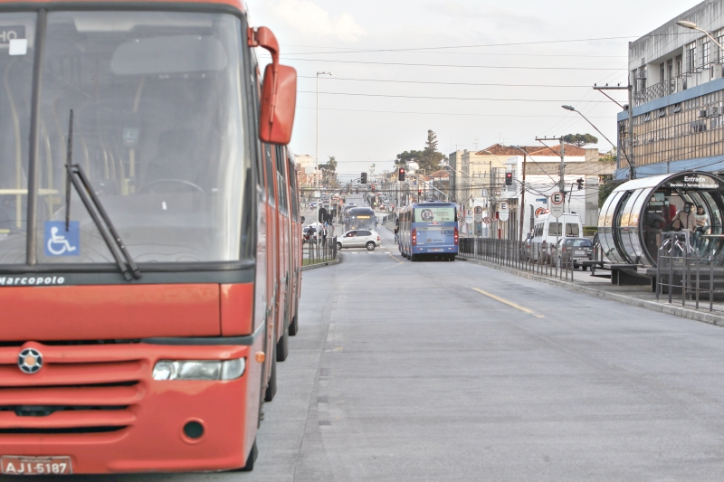 Canaleta na Avenida Marechal Floriano, em Curitiba: inspiração | Daniel Castellano/Gazeta do Povo