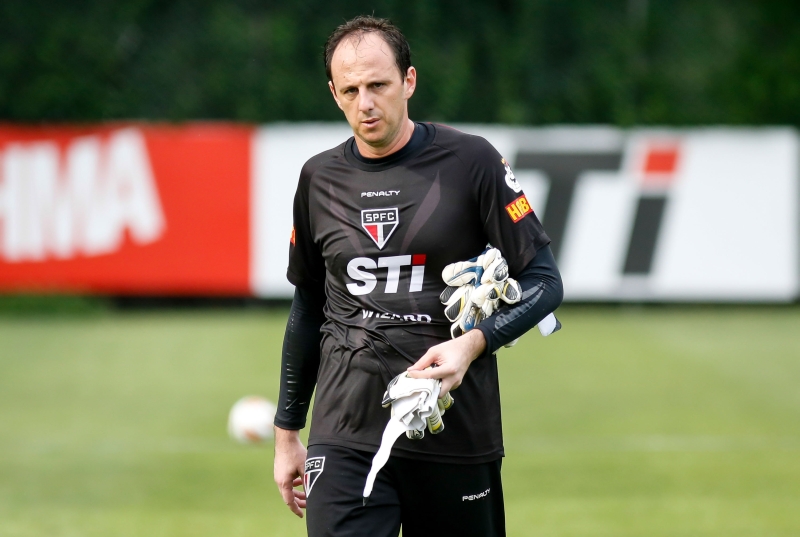 Jogo contra o Coxa pode ser o último oficial de Rogério Ceni | Rafael Neddermeyer/Fotoarena/Folhapress