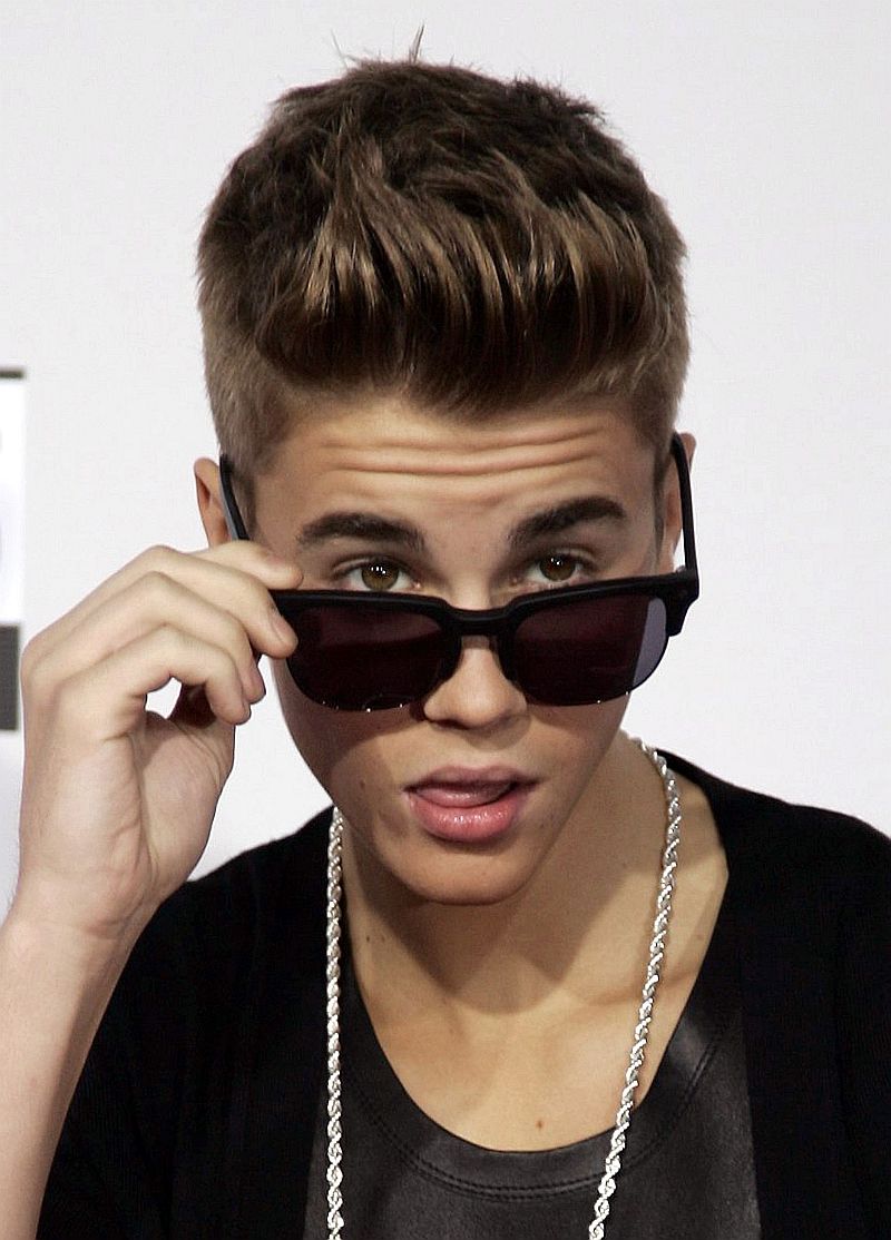 Na noite de Natal o cantor anuncia que está se aposentando. | REUTERS/Jonathan Alcorn