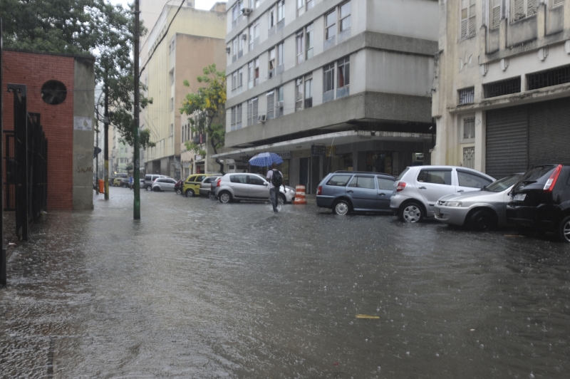 Fortes chuvas atingem a cidade do Rio de Janeiro e da Baixada Fluminense desde a madrugada desta quarta | Tomaz Silva /Agência Brasil