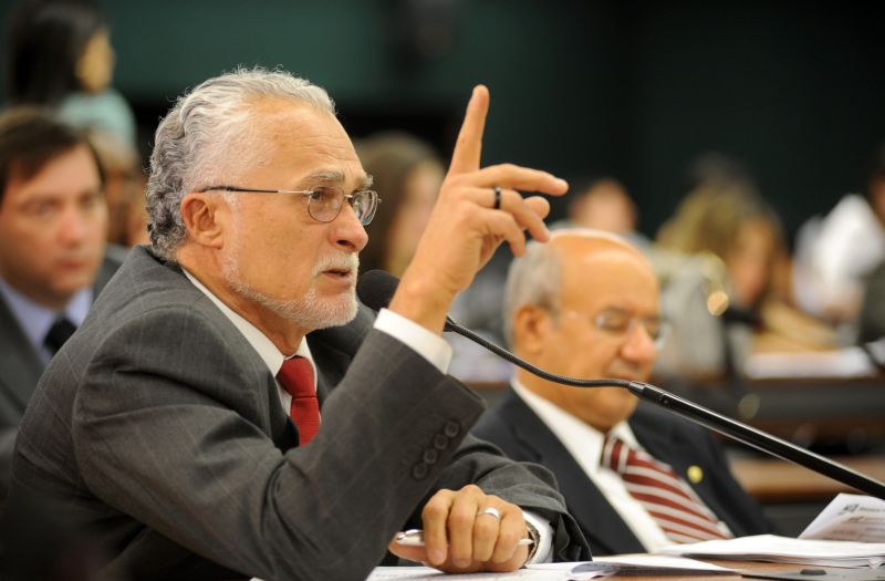 Condenado no processo do mensalão, Genoino é cardiopata e passou por uma cirurgia em julho | Brizza Cavalcante/ Ag. Câmara