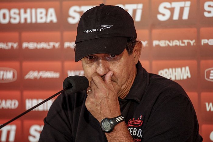 Muricy Ramalho não quer corpo-mole dos jogadores do São Paulo diante do Coritiba | Ale Frata / Frame / Folhapress