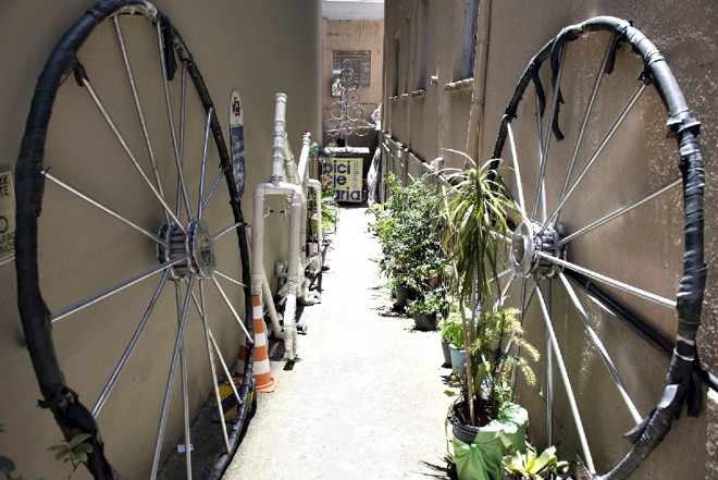 Espaço da Bicicletaria Cultural, no centro da cidade une mobilidade e cultura | 