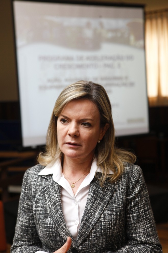 Gleisi Hoffmann, ministra-chefe da Casa Civil |